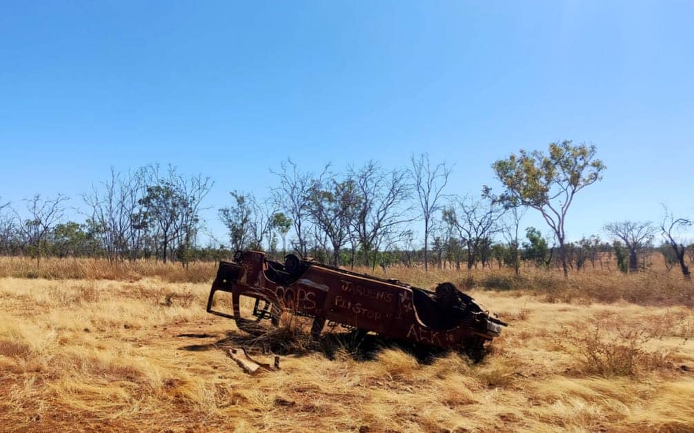 A rusted car along the Gibb River Roas. Pack the right safety gear as part of your Gibb River Road Essentials packing list